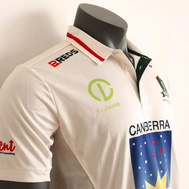 Custom 2Reds Floating Mockup